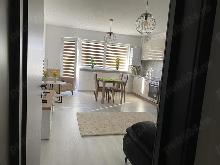 Inchiriez garsoniera Sanpetru - 1