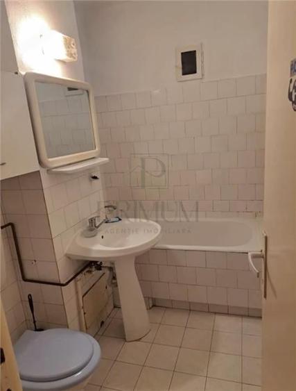 GIROCULUI - 2 Camere - Bloc izolat - Etaj intermediar - 4