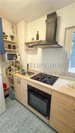 GARSONIERA BLOC 1979 - PIATA VICTORIEI - TITULESCU - NEGOCIABIL - 22