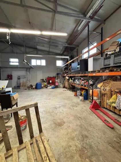 Casa cu 5 camere, 550 mp, teren de 800 mp, zona Salcea - 8