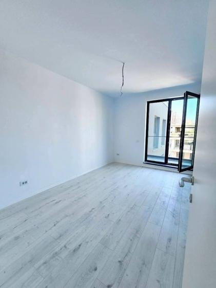 MUTARE IMEDIATA - 3 CAMERE 2 BAI 2 BALCOANE - 89 MP -  Sector 3 - 9