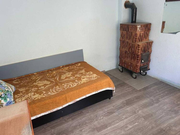 Casa batraneasca de inchiriat - 1