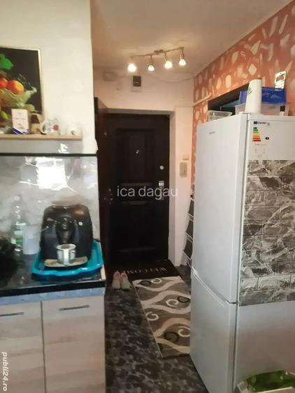 Ap o camera inchiriere