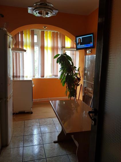 Inchiriez ap 2 camere,Tig.2,Galati - 2
