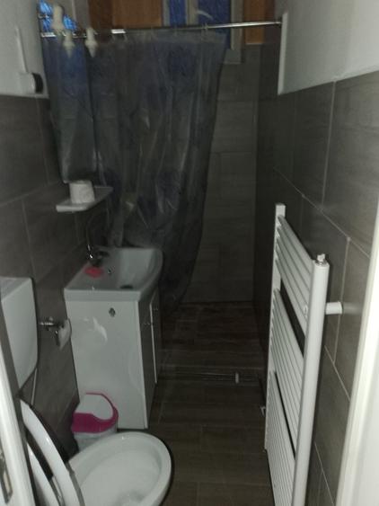 De inchiriat ap.doua camere la casa - 11