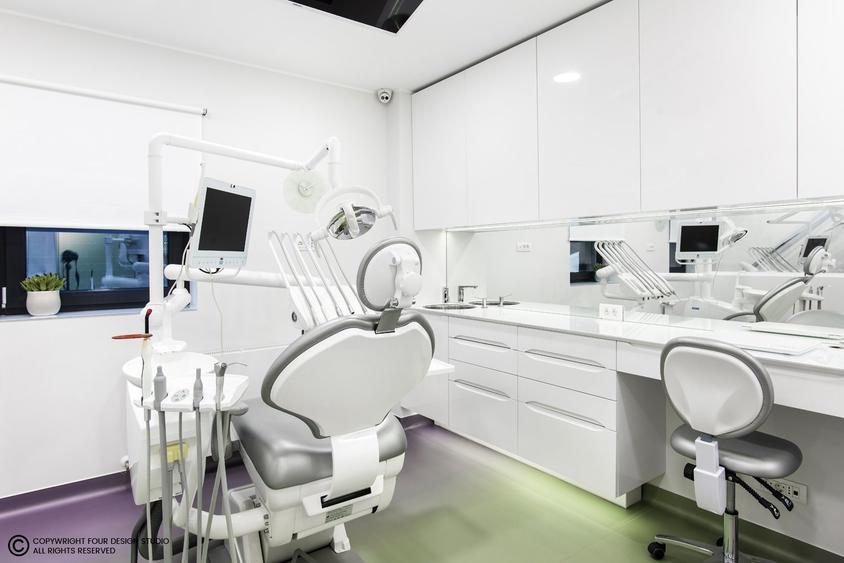 DEZVOLTATOR: Spațiu cabinet medical/market/birouri/IT/salon/sală sport - 1