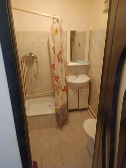 Granit - garsoniera mobilata utilata etaj 1 - 5