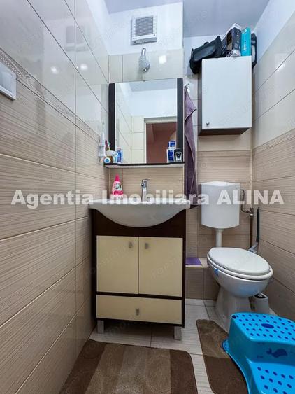Ap. 3 camere in Deva, zona Astoria, 70 mp, decomandat, etaj 3. - 6