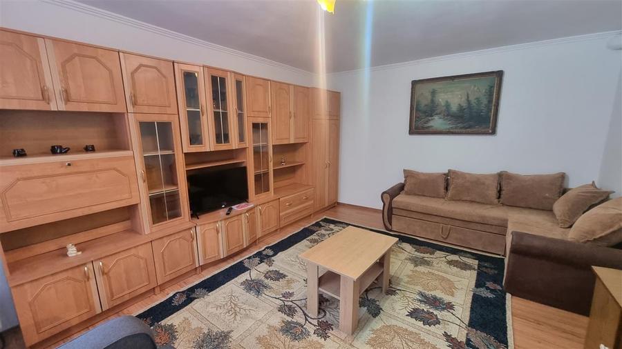 Studio la casa , zona strazii Lunga - 4