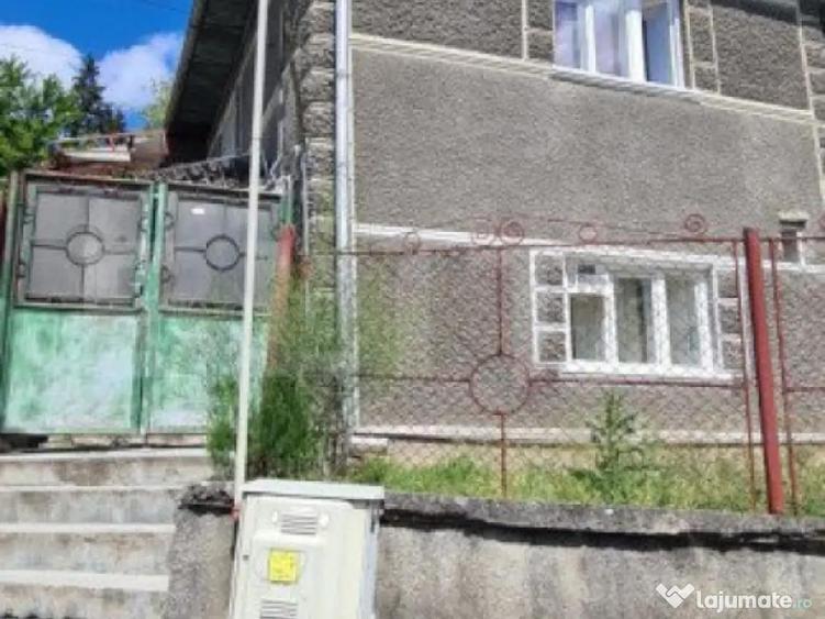 Casa de vanzare , 3 camere , 100 mp, zona Mulatau - 6