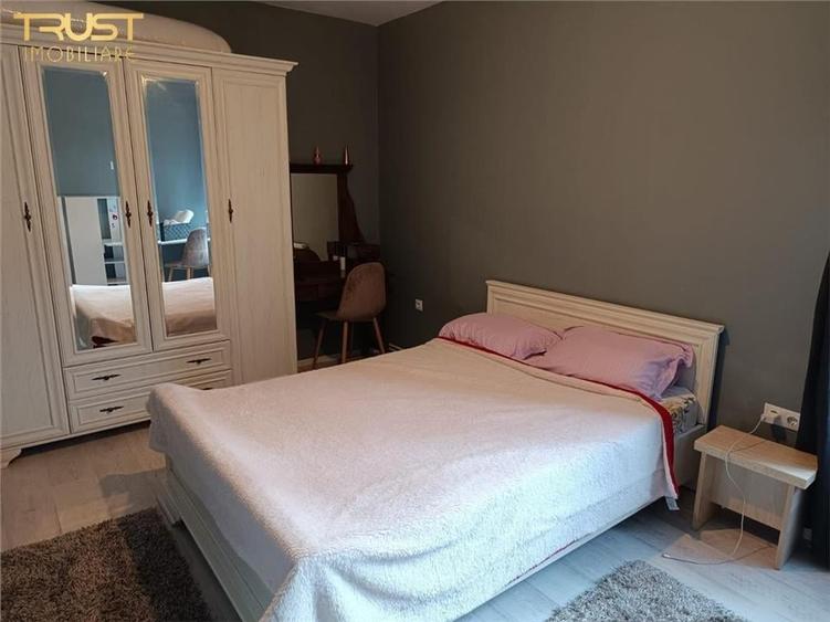 Apartament la casa 3 camere, central, curte - 3