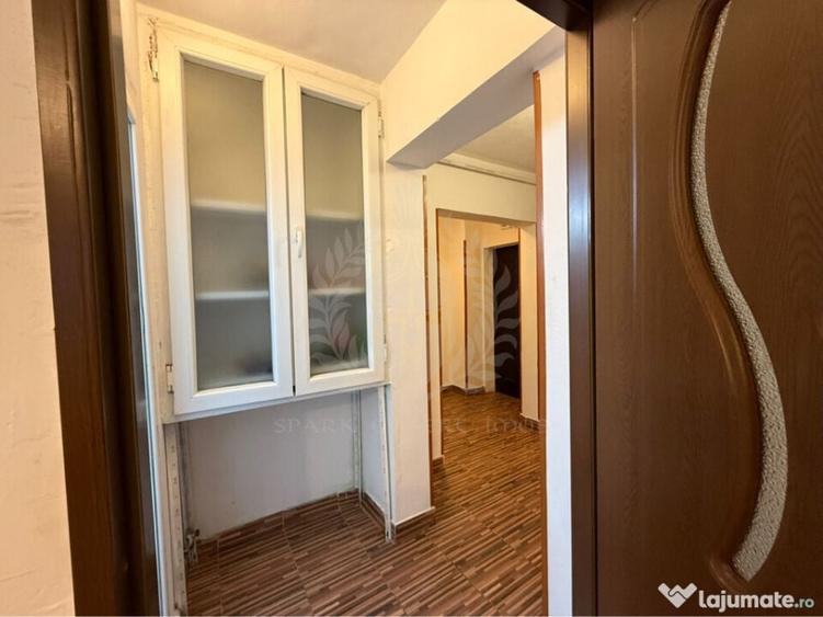 // 2 CAMERE// BULEVARDUL REPUBLICII// - 6