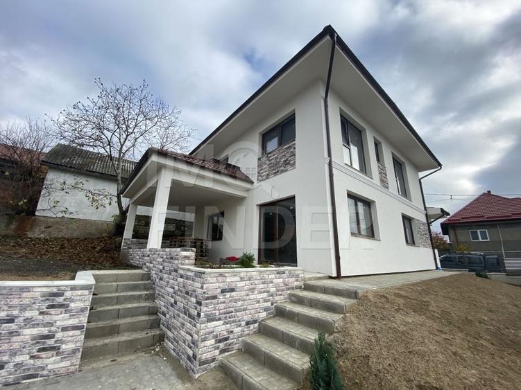 Vanzare casa individuala Chinteni, 600 mp teren - 1