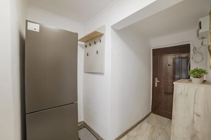 Mobilat si utilat modern* etaj 1/10 Semi decomandat* 40 mp - 6