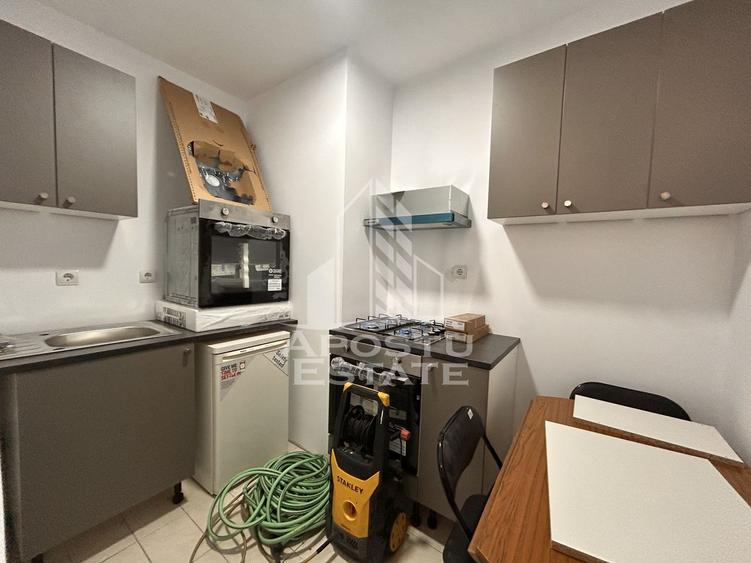 Clădire renovată 2025, 9 camere - 9