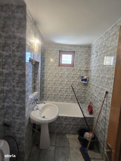 Vand spa?iu comercial zona Garii! - 8