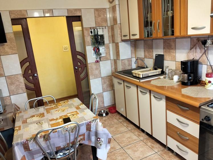Vand apartament trei camere, Bragadiru ilfov langa ANAF - 2
