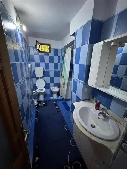 Apartament 4 camere, parter inalt, parcare proprie, zona Piata - Scoala 2 - 7