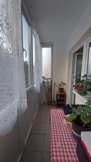 Vand garsoniera etj 1 zona Micalaca - 8