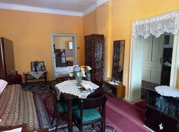 Casa tradi?ionala saseasca de vanzare Jibert, jud. Bra?ov - 4