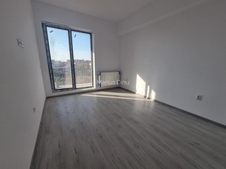 Oportunitate, ULTIMUL APARTAMENT,bloc cu lift,tva inclus,comision 0%