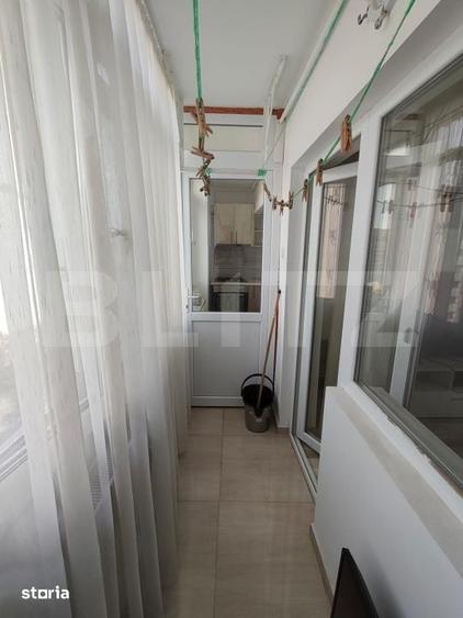 Apartament 3 camere, etaj 7/9 cu lift, 70 mp, zona Micro 6 - 12