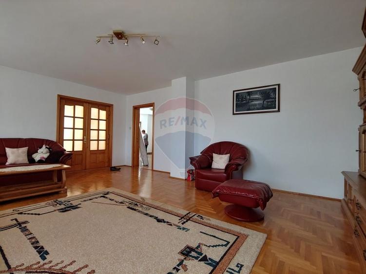 Casa / Vila de vanzare cu teren intravilan 1200 mp-Zvoristea, Suceava - 47