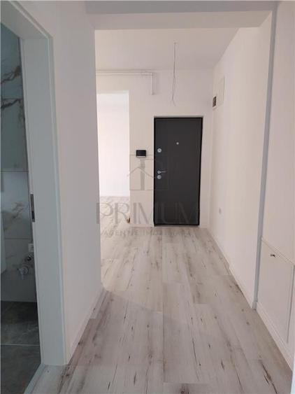 Apartament 2 camere - finalizat - centrala proprie - balcon - loc de parcare inc - 5