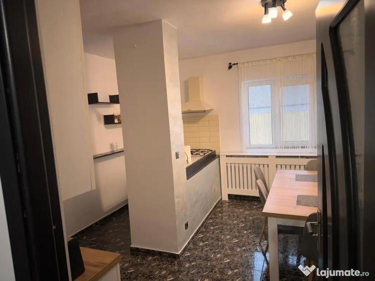 Inchiriez Apartament 3 camere spa?ios Agigea sos. Mangaliei - 3