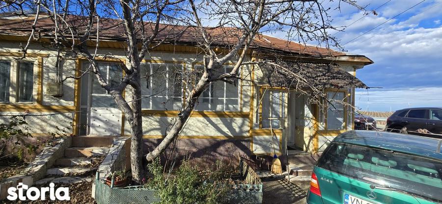 Casa Beciu de vanzare, la 2 km de Odobesti si 12 de Focsani - 15
