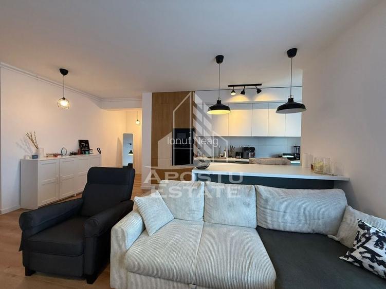 Apartament cu 2 camere, ultrafinisat, zona Circumvalațiunii Apartament cu 2 camere, ultrafinisat, zona Circumvalațiunii