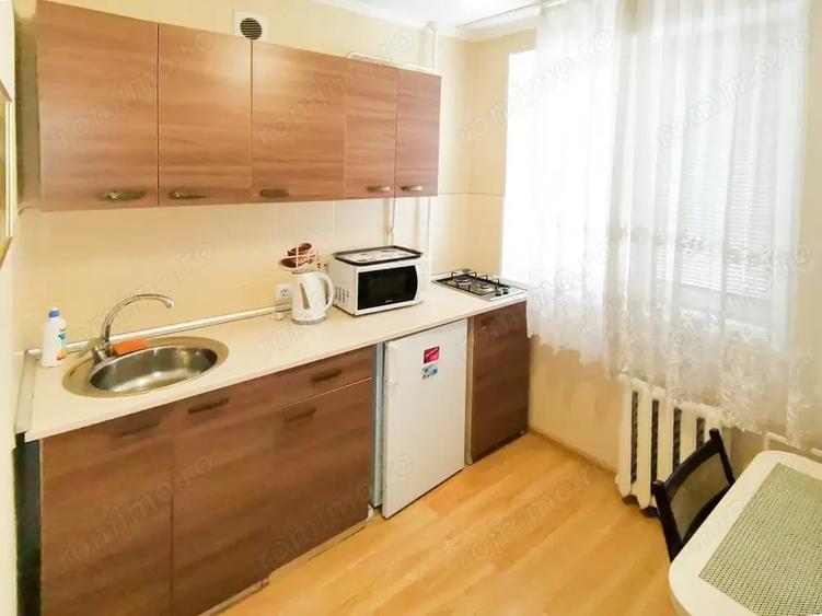 Garsonieră decomandată în Bucureștii Noi