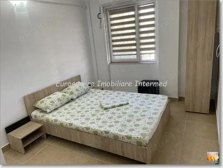 De inchiriat vila cu 7 camere, zona Mamaia Nord - 3