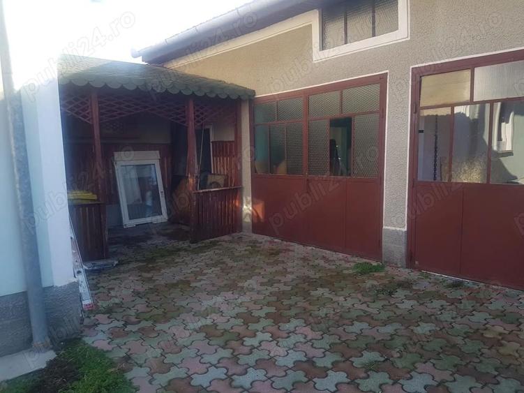 Vand casa individuala in Mehala - 1