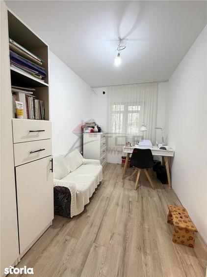 Apartament 4 camere, 2 bai, renovat complet- Nicolina - 6