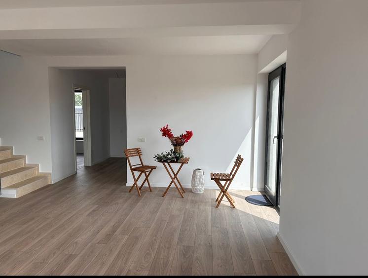 2 vile cochete in apropierea padurii cu teren generos - 38