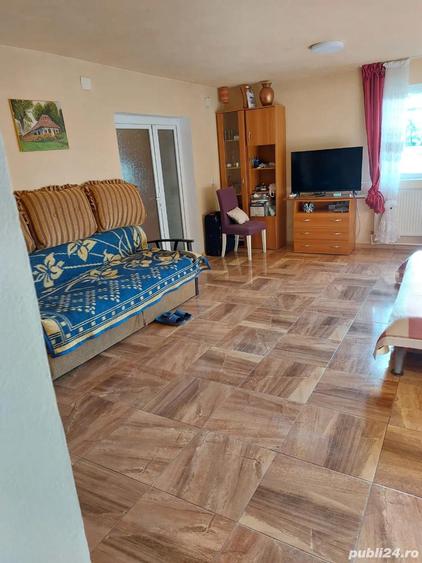 Casa+teren 1663mp - 1