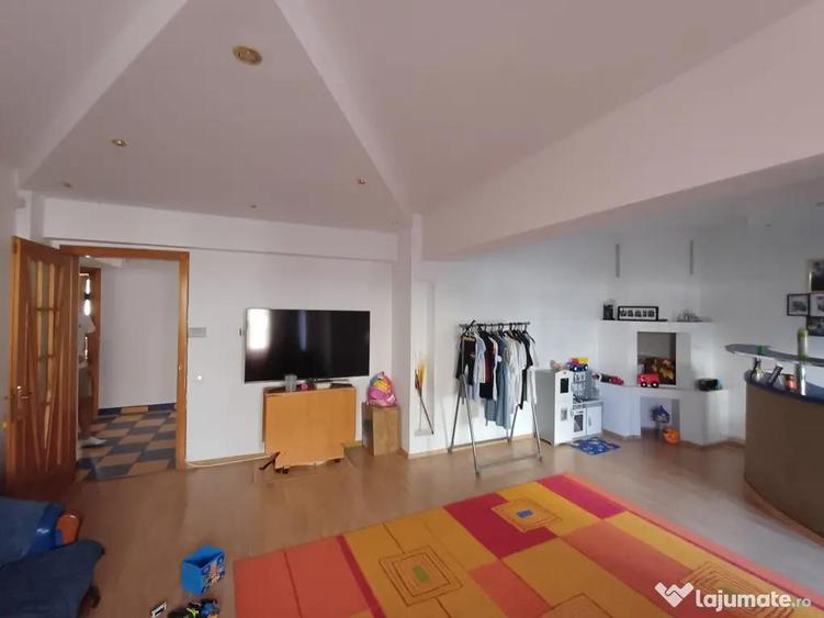 Republicii - Caraiman 3 camere 88 mp etaj 2 - 1