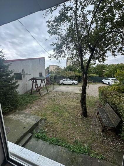 3 CAMERE //CANTACUZINO //LOC DE PARCARE//MOBILAT SI UTILAT - 50