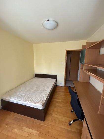 Apartament de vânzare, 4 camere, decomandat, 80 mp, etaj 2/4 Zorilor Rapsodiei - 11