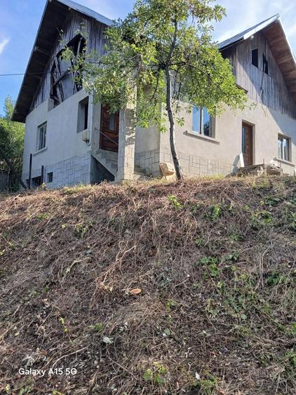 Casa de vanzare - 2