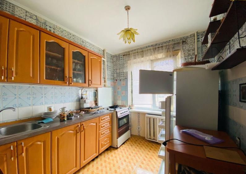 Se inchiriaza apartament in zona Scriitorilor - 1