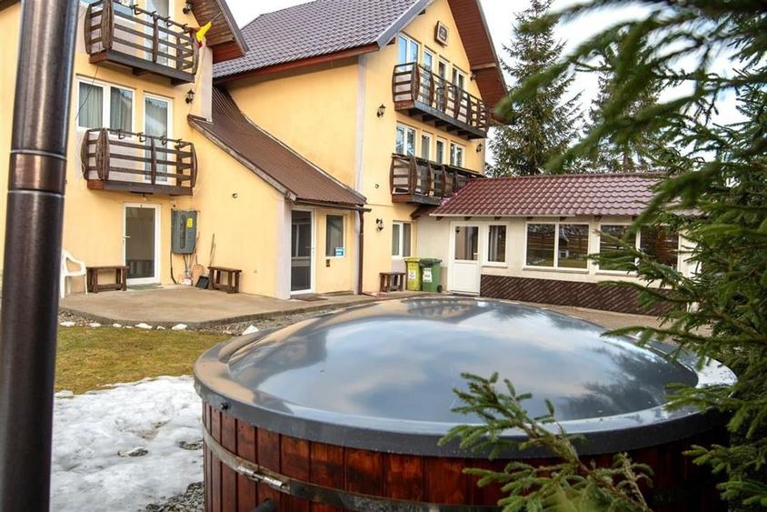 PENSIUNE P+2 | 8 CAMERE | ZONA VARTOP - ARIESENI - 23