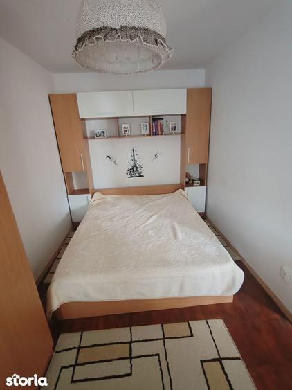 Vand apartament 2 camere et 1 din 4 - 7