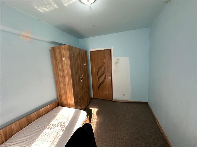 Ocazie! Apartament 3 camere decomandat in zona Malu Rosu - 11