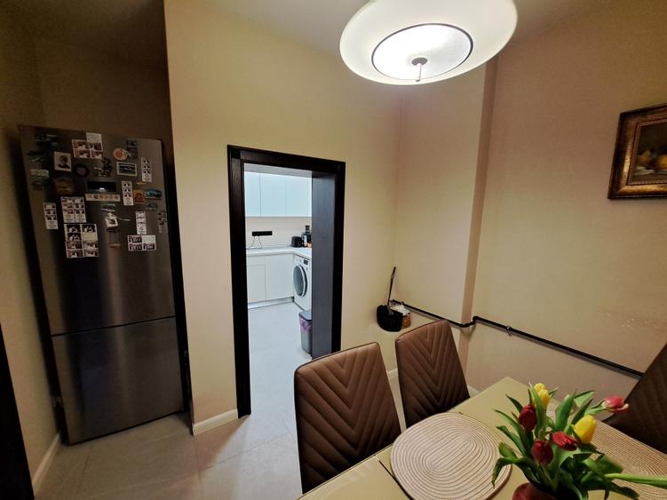 APARTAMENT 5 CAMERE CU SCARA INTERIOARA IN VILA - ANVELOPATA TERMIC ANUL CURENT - 35