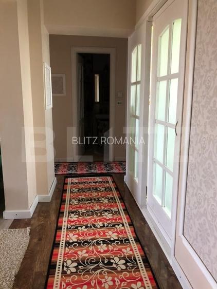 Apartament cu 3 camere, de vanzare - Bartolomeu, Brasov