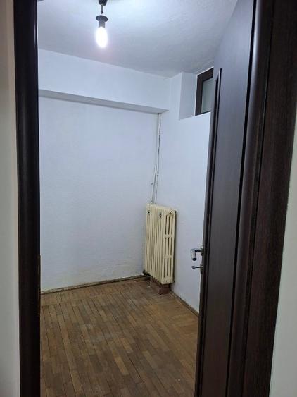 Vanzare apartament 3 camere - 7
