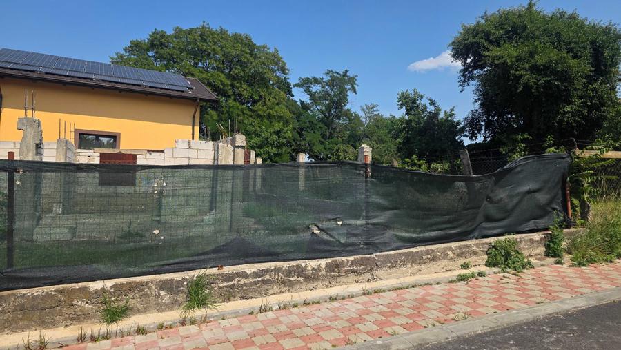 Teren cu casa inceputa Zona McDonald's, Soseaua Iasului - 5