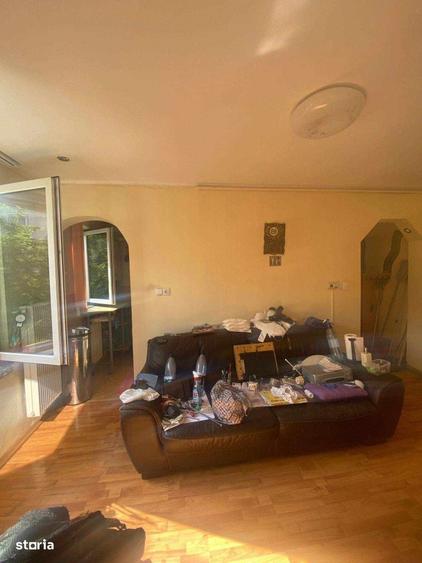 Apartament cu 2 camere semidecomandat în Micro 14
